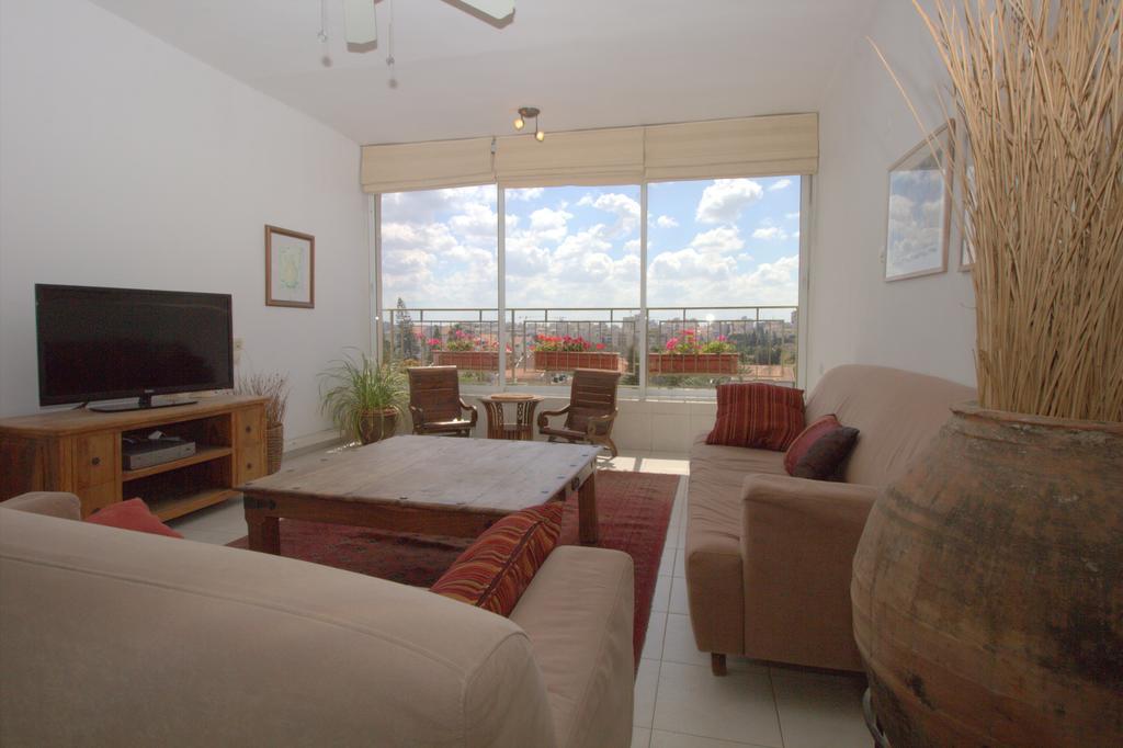 Kfar Saba View Apartment Værelse billede