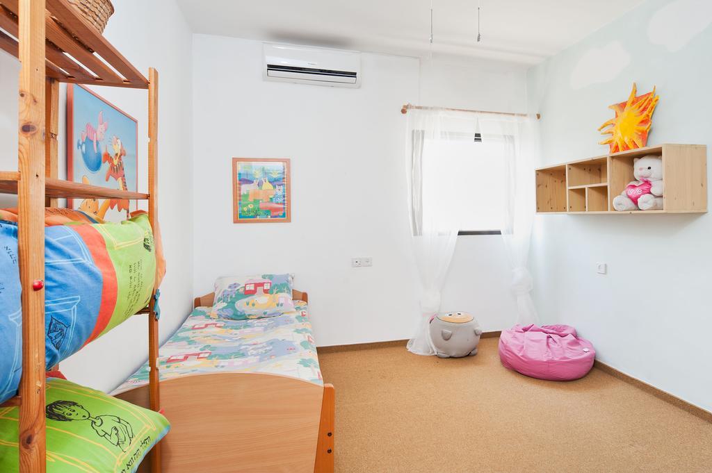 Kfar Saba View Apartment Værelse billede